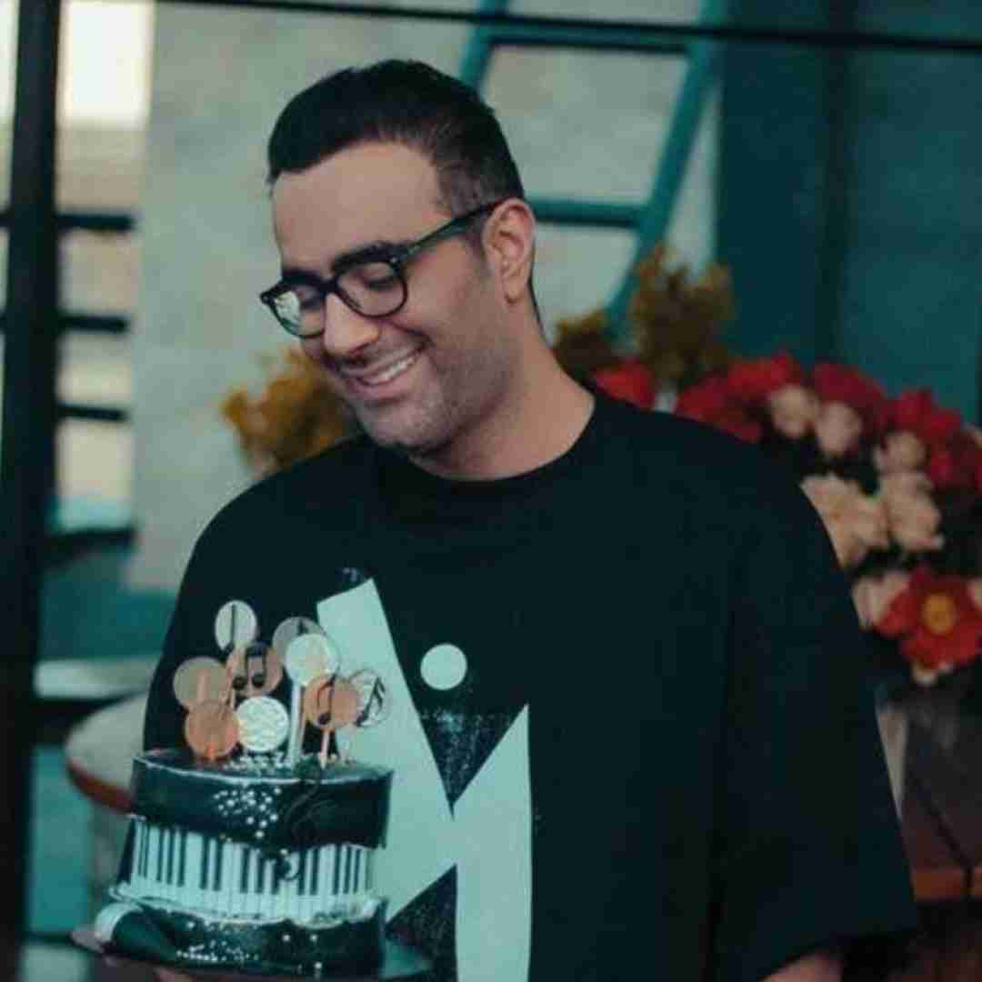 مهدی جهانی نمیتونی یه لحظه هم خودت رو جای من بذاری