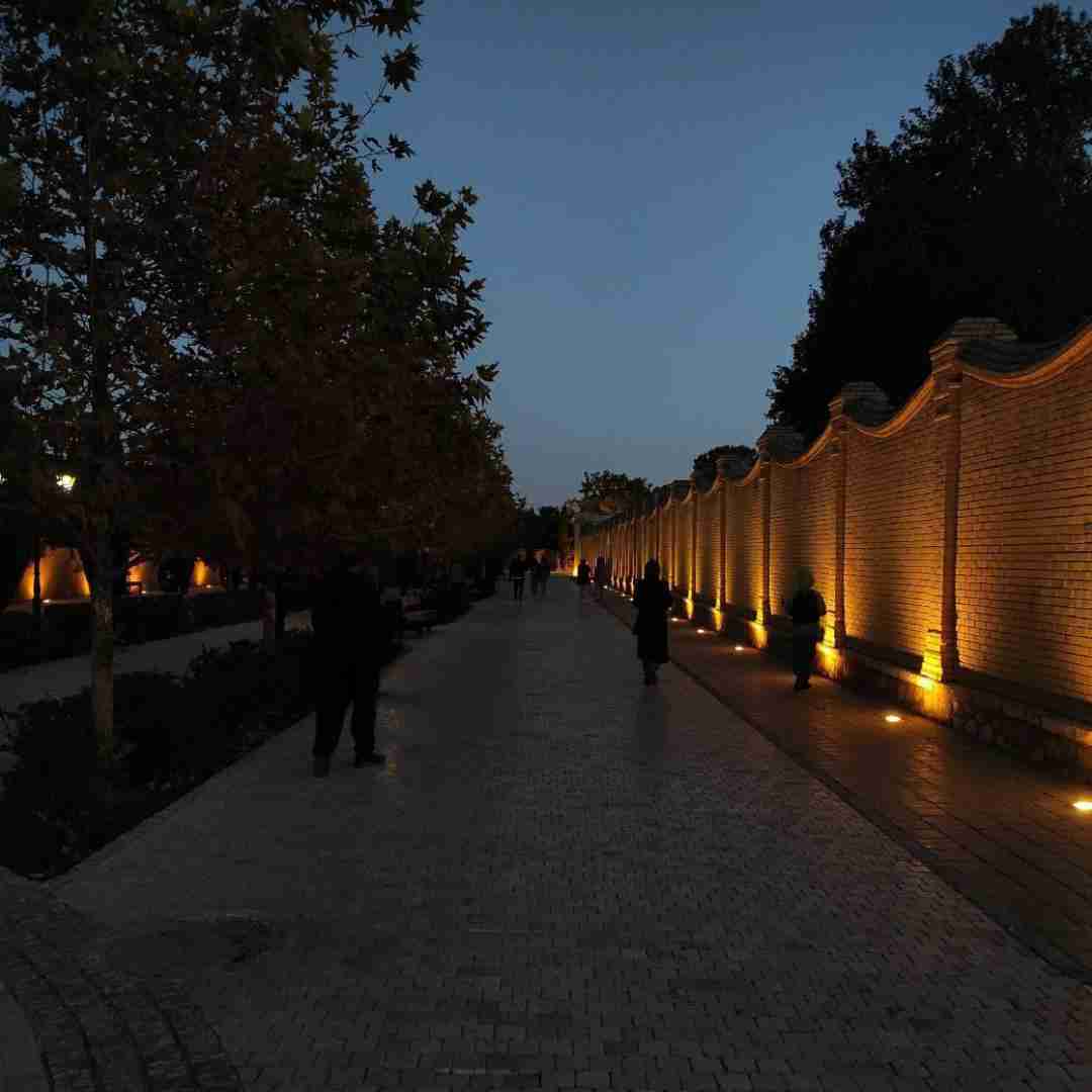  الان که سم شدی برام میخوام بپیچمت بزار بشه کاممون تلخ