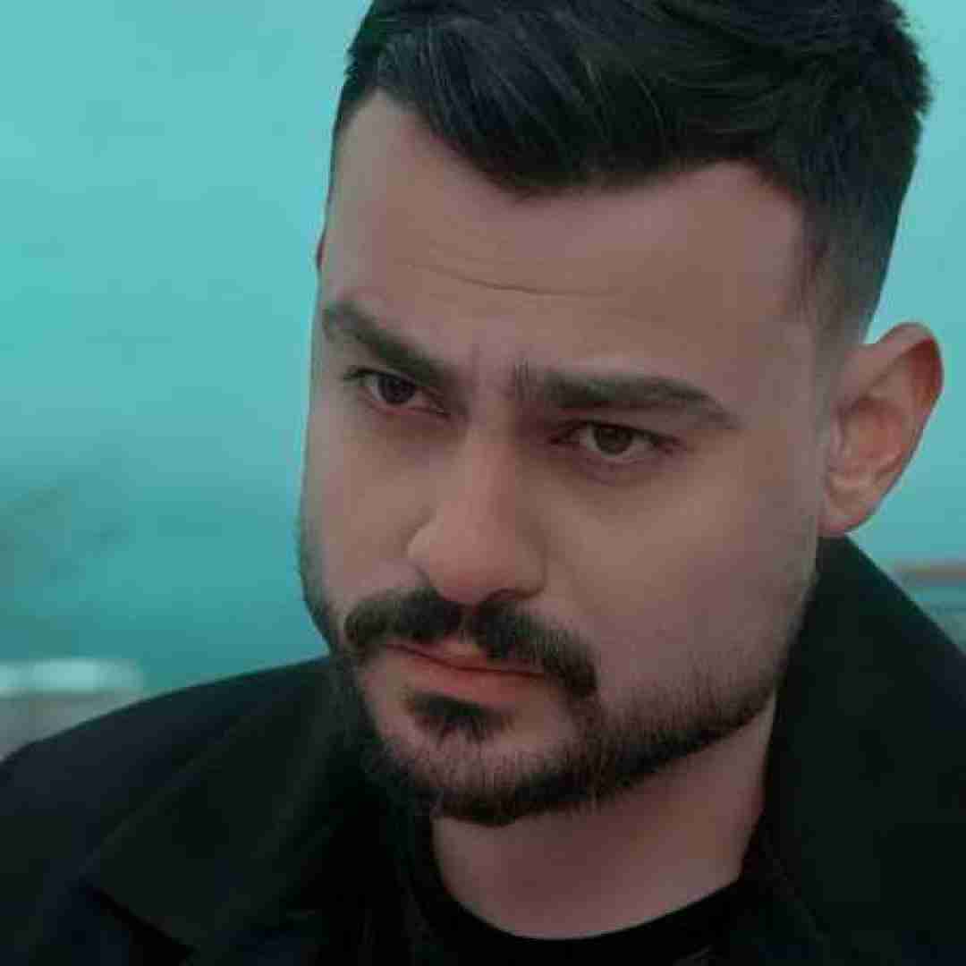 روح الله کرمی ای لامصو بورو ولام گوش نکیدن تکو تنیام