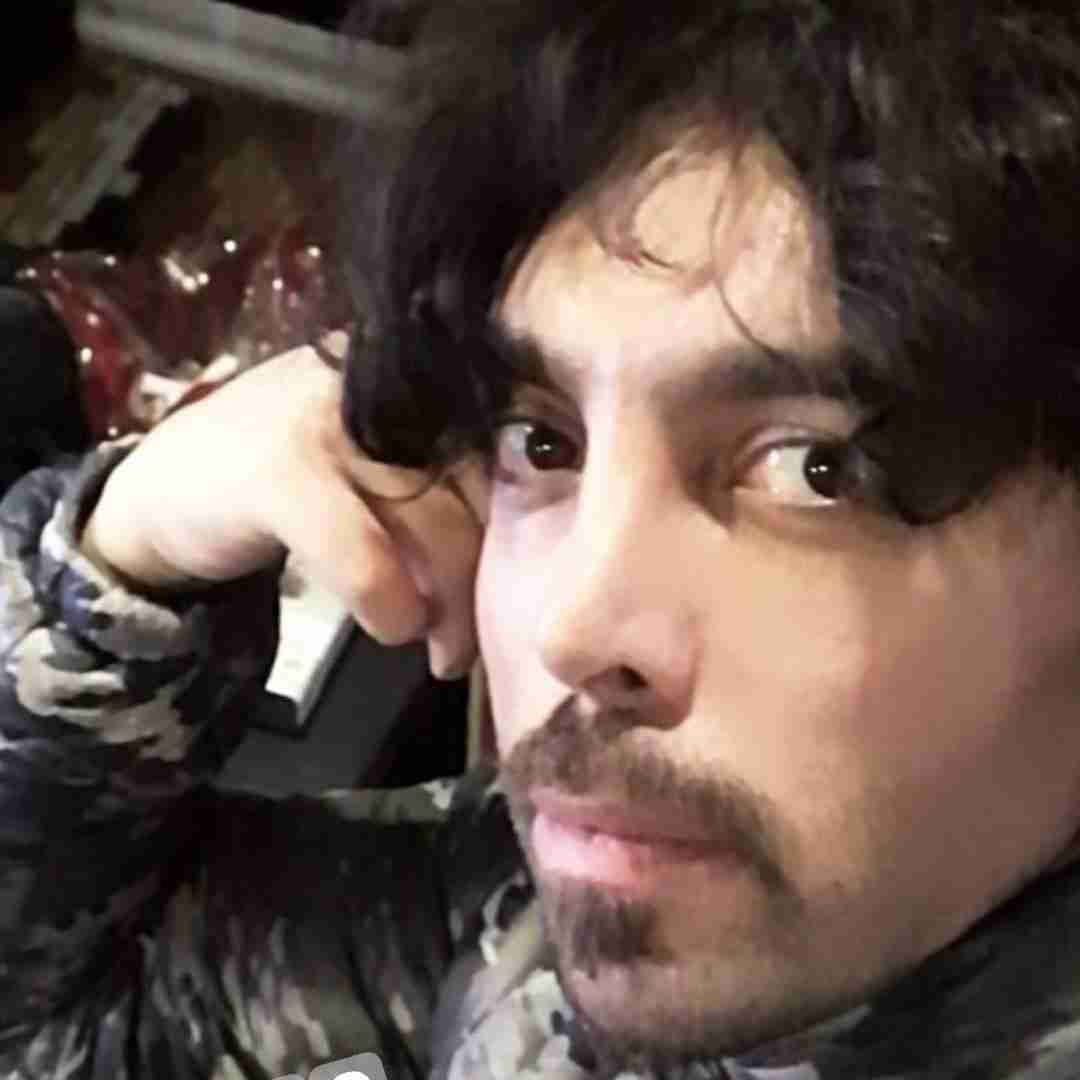 صابر احمدی سر ناسازگارید با منه یار خند پیش رقیب