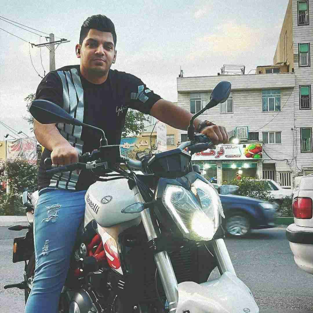 مجتبی ترکاشوند مونم بختیاری