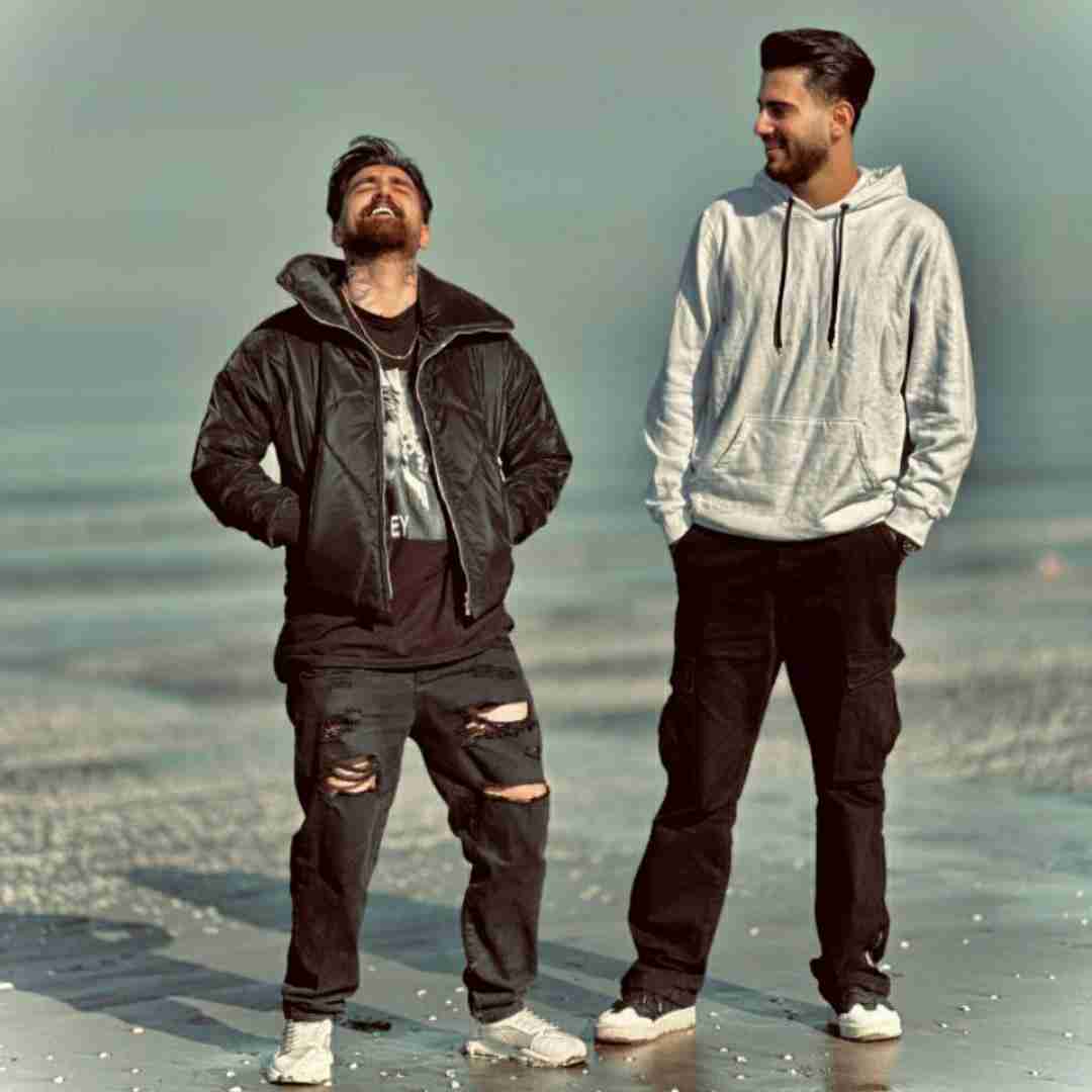 ماهان خادمی مثلاً زندونی بووم بکشم یار حبس تو