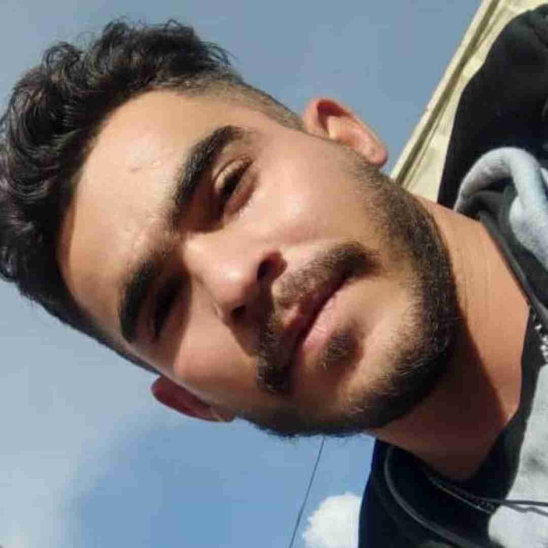بهمن سپهوند زلف طلایی