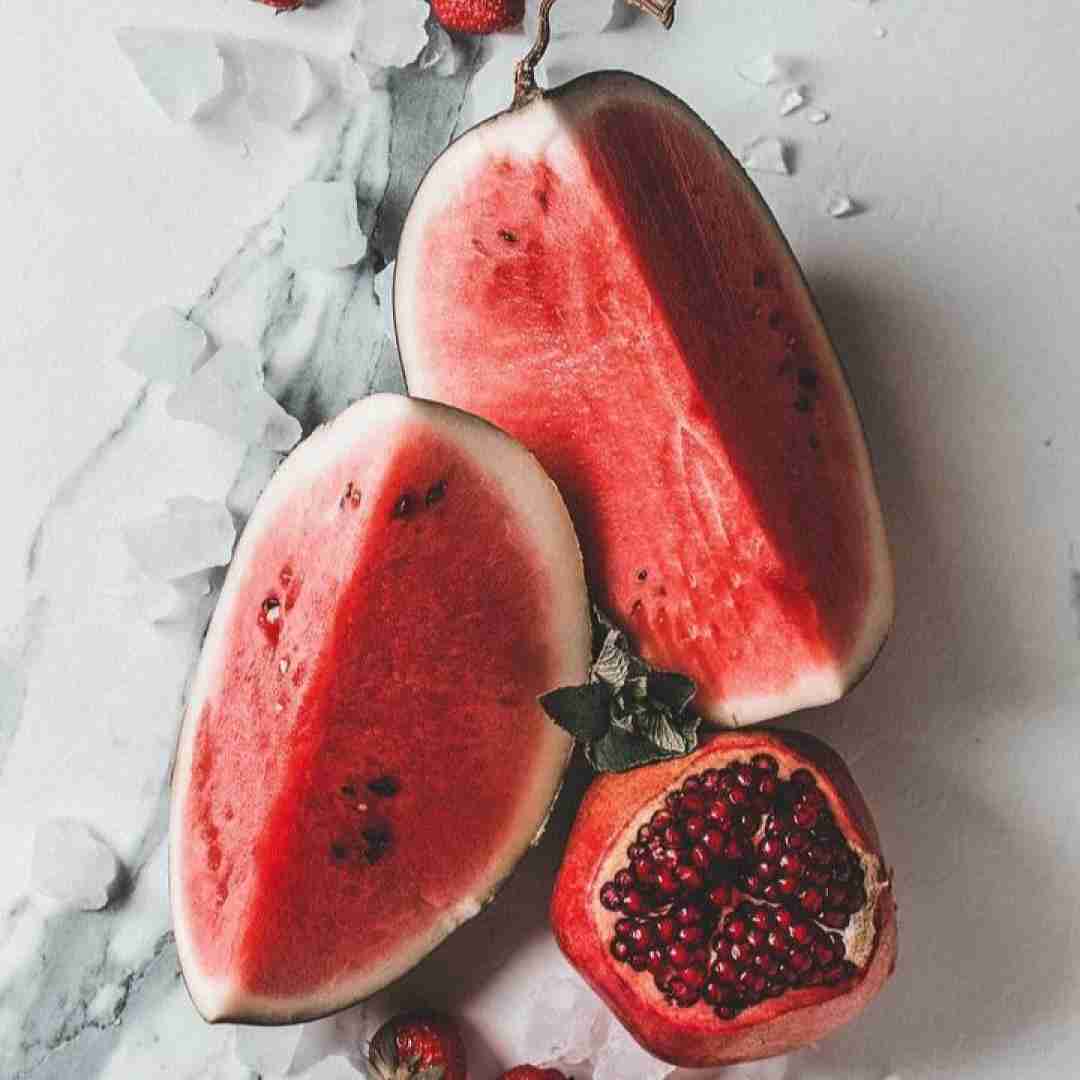 با اونی حالت خوبه گریه یادت رفته هنوزم تو فکرمی
