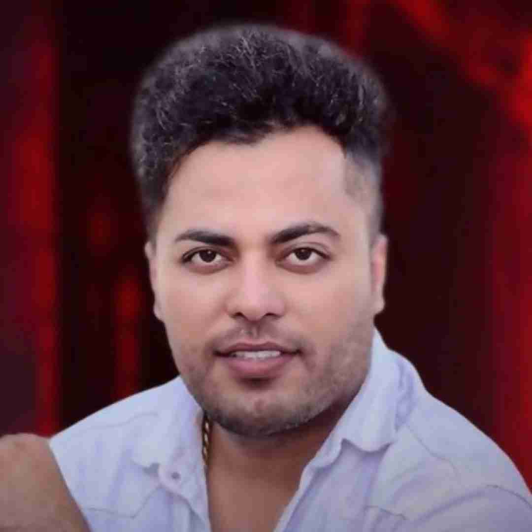 امید عقابی پرچمت بالا چشم دشمنا کور نمیاد والله