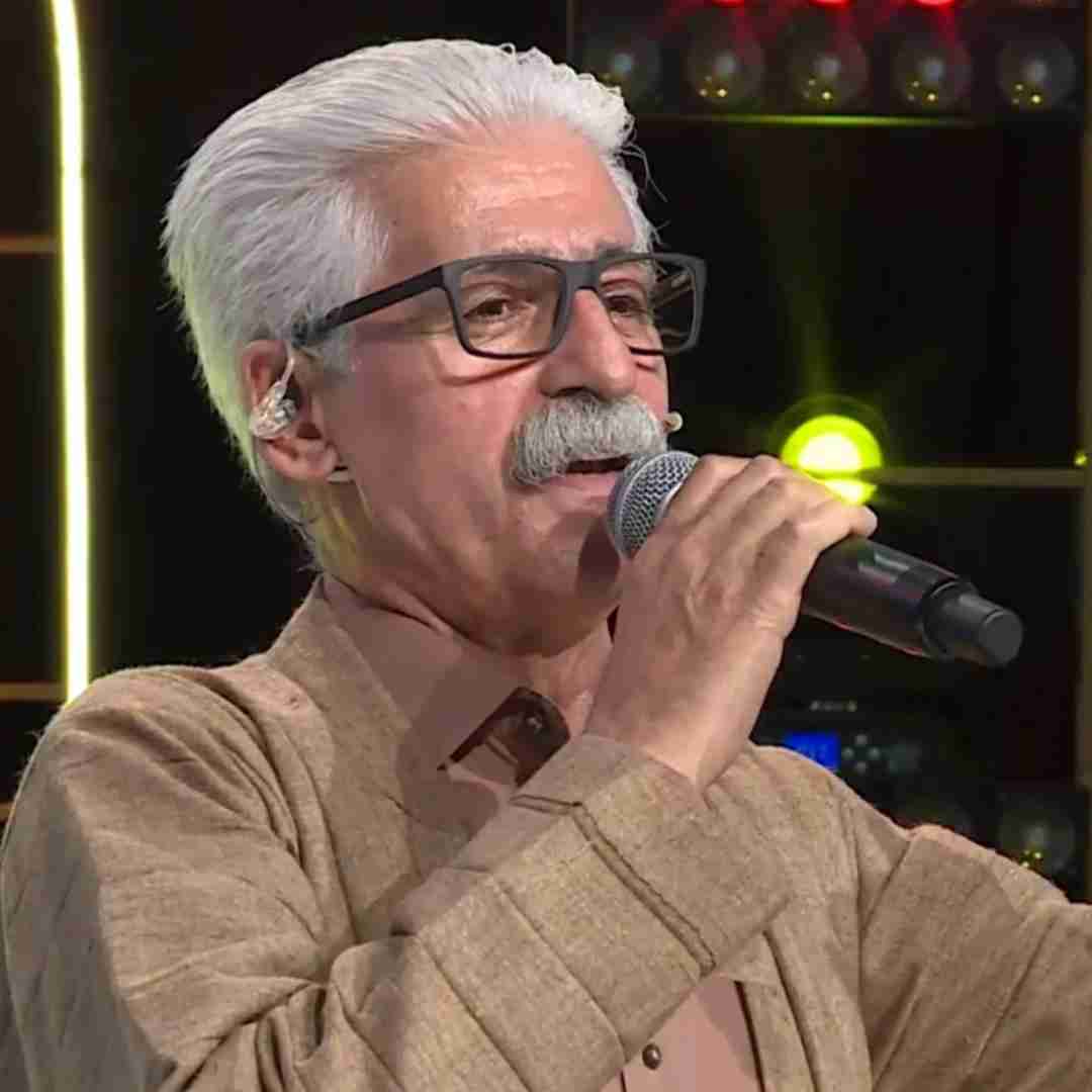 ناصر رزازی له‌ گولو له‌ گولان