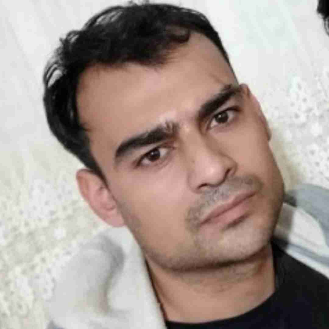 روح الله کرمی و روزی که تو دیم گلم مهر تو نیشته ناو دلم