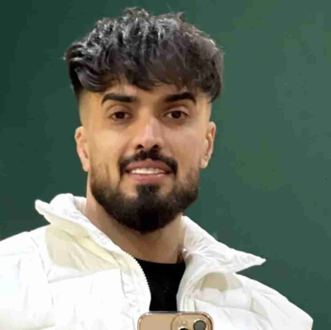 علی رستمیان چقد بهم میومدیم چشمون زدن گلم
