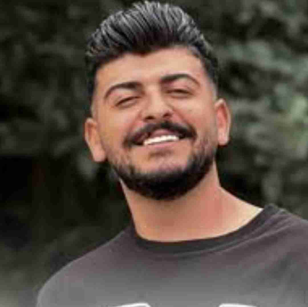 پژمان دستاربندان یار مو فرفری