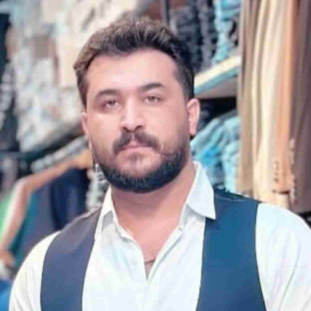 رضا کرمی تارا یکی احوالد و مه پرسی و پی وتیم که بد روزگاری