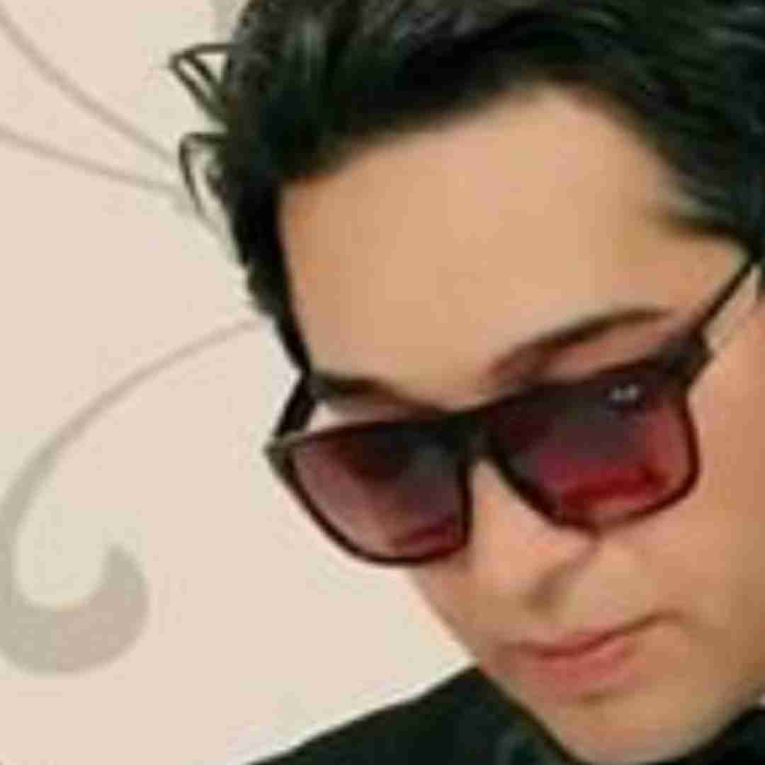 ماجد اصفهانی به‌ یانیت باش