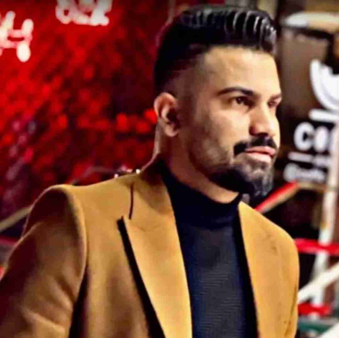 فرهاد جهانگیری دوران خاکستری