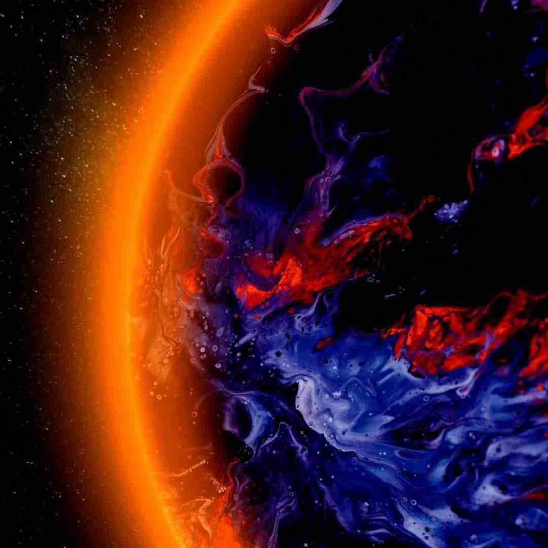  با چی آروم کنم دل پرمو خاموش کردم تلفنمو