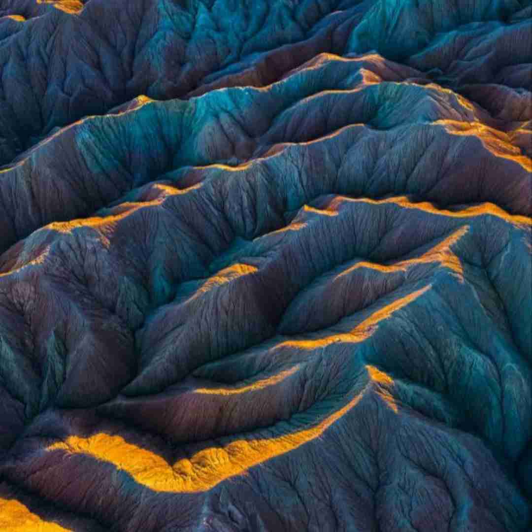  دارم دوست ولی حوصلتو ندارم آخه رو دیگه دست تو