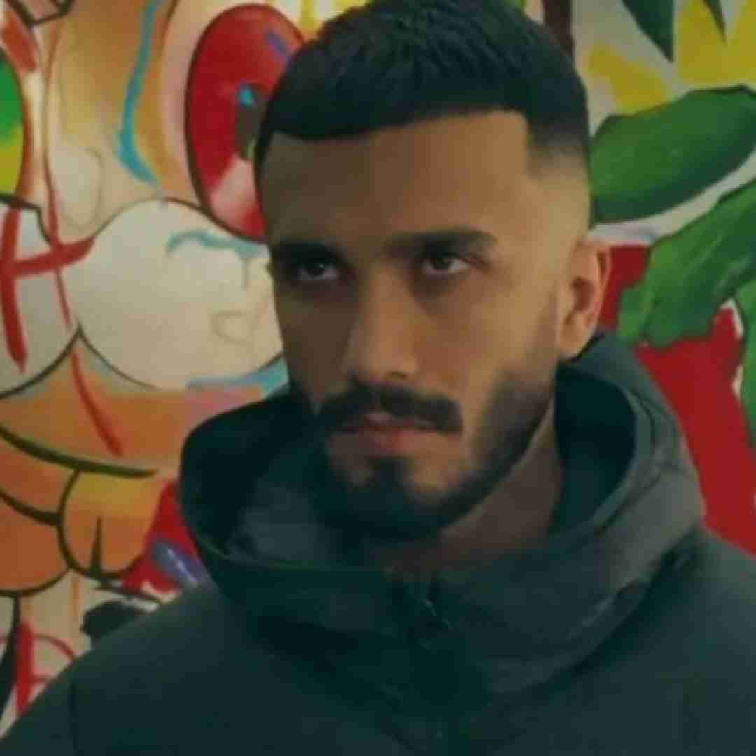 مهراد جم مگه نمیدونی من دلم تنگ میشه برات تا دو دقیقه نیستی