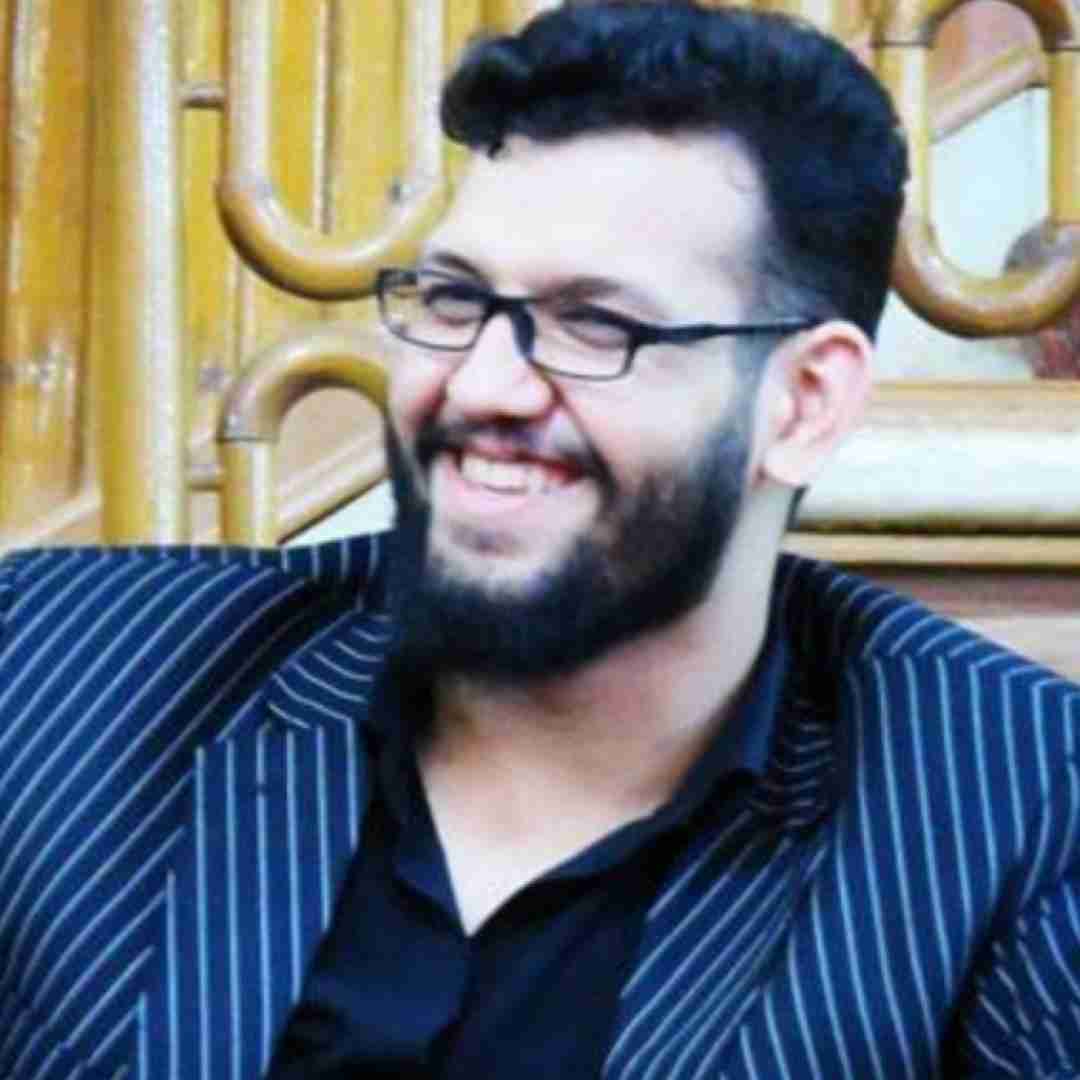علیرضا اسفندیاری در به‌ درم‌ آی‌ قارداش