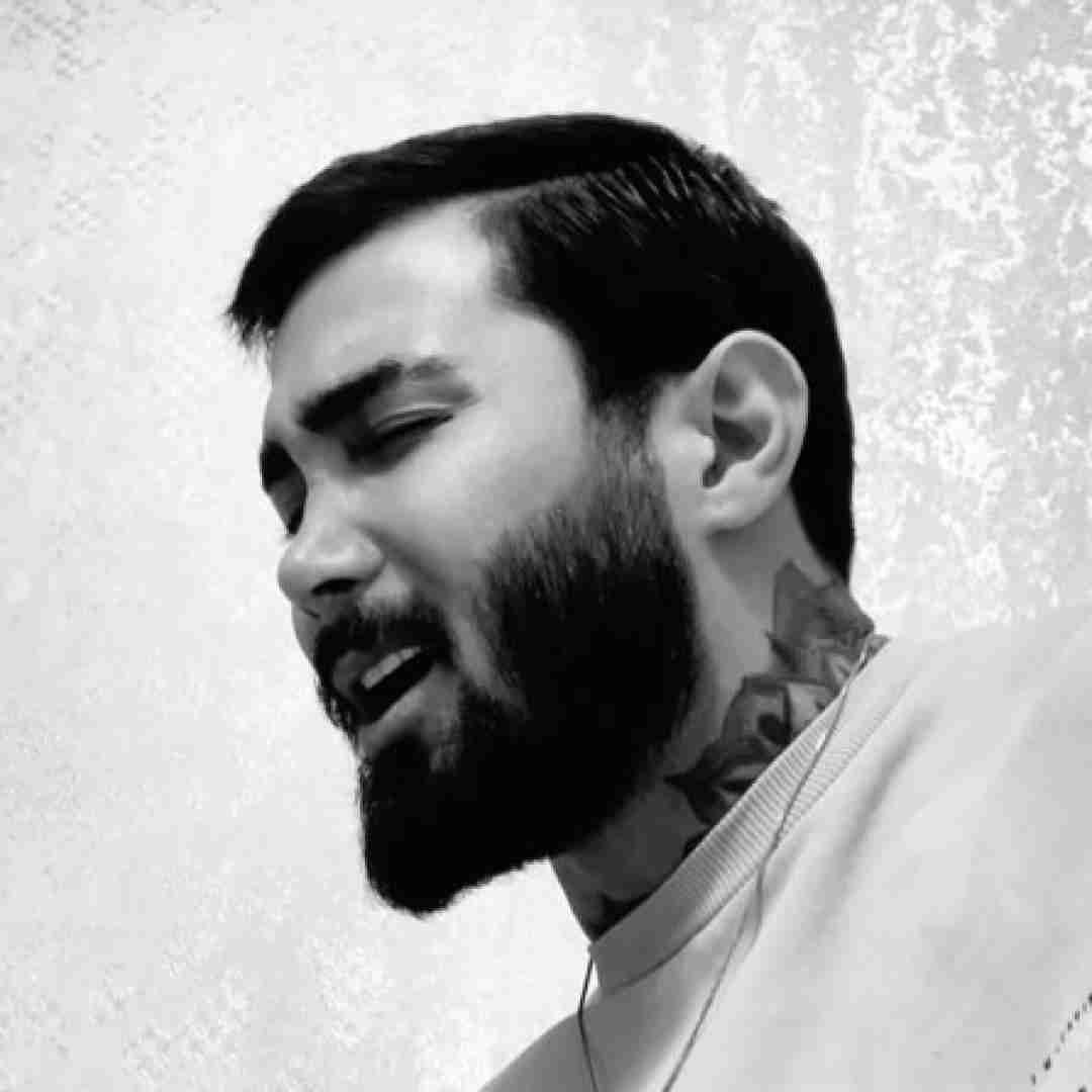 امیر اکبری شاید اصلا ندونی که چقد دلم تنگه واست