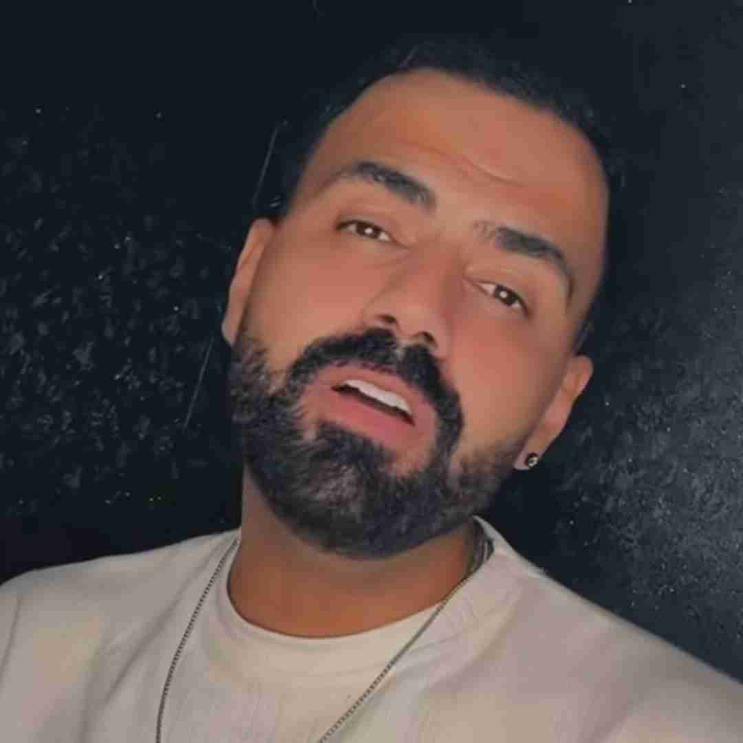 رضا شیری میاد یه روزی که به سنگ خورده سرت