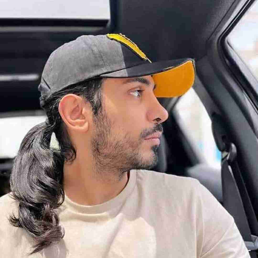 کسری زاهدی نیاز