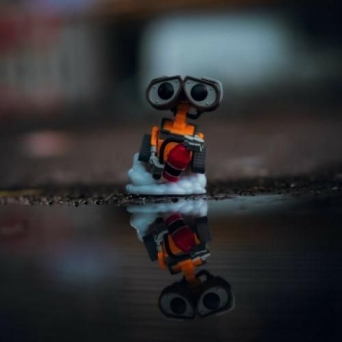 دانلود آهنگ بازم مثل هر بار بر می گردی پیش من دلت شکست