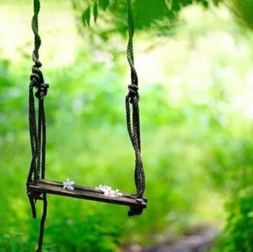 دانلود آهنگ چشات اشک باز بچه سال بفهم یه بار